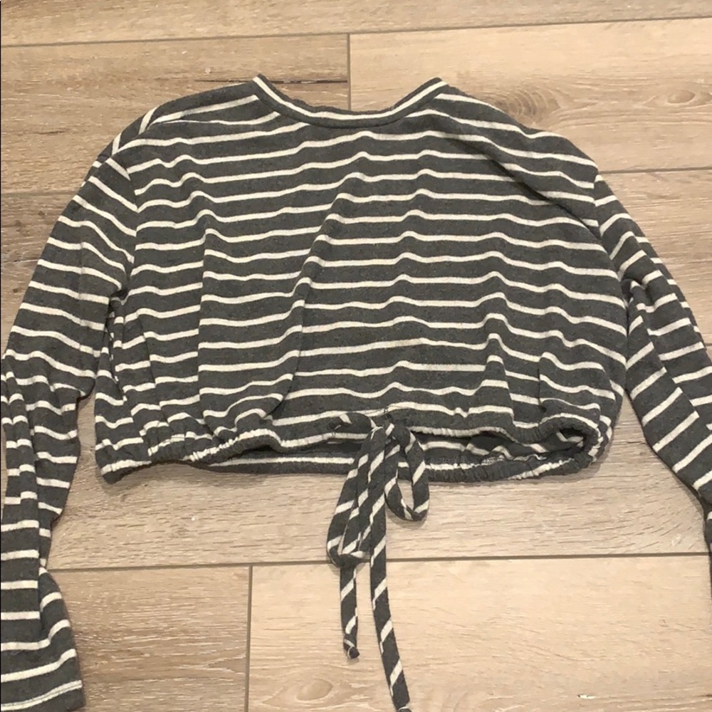 striped longsleeve croptop